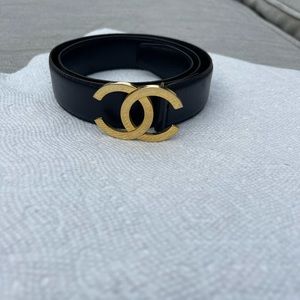 CHANEL Double CC Logo Black Calfskin Belt